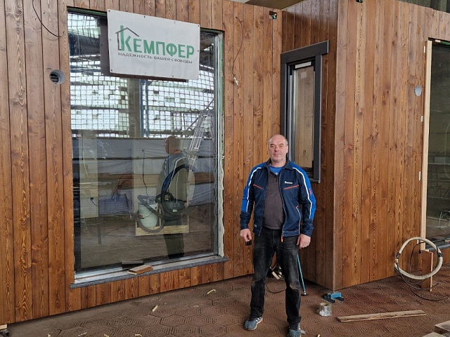 Господдержка помогла немцу запустить на Дону производство каркасных домов для глэмпингов